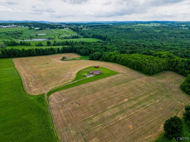 264 Hallenneck Rd, Warren, NY 13407