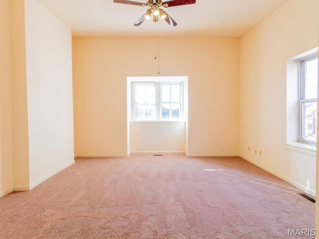 915 Ann Avenue, St Louis, MO 63104