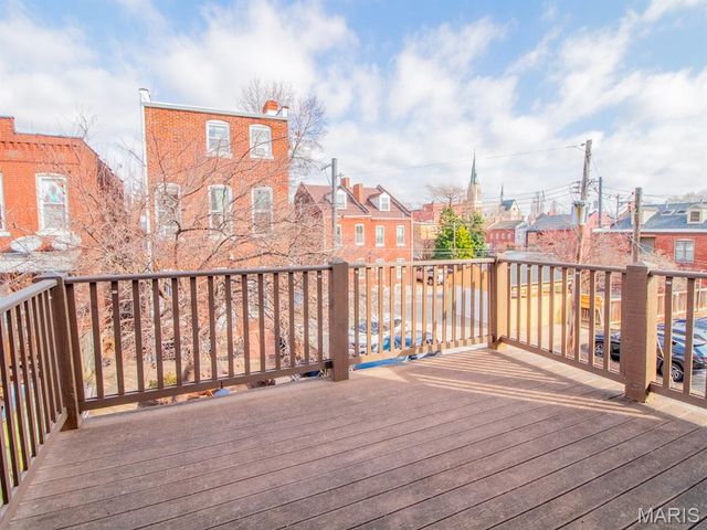 915 Ann Avenue, St Louis, MO 63104