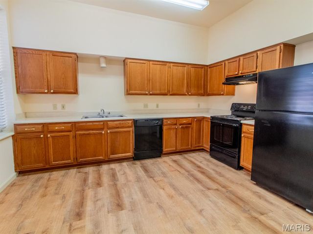 915 Ann Avenue, St Louis, MO 63104