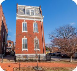 915 Ann Avenue, St Louis, MO 63104