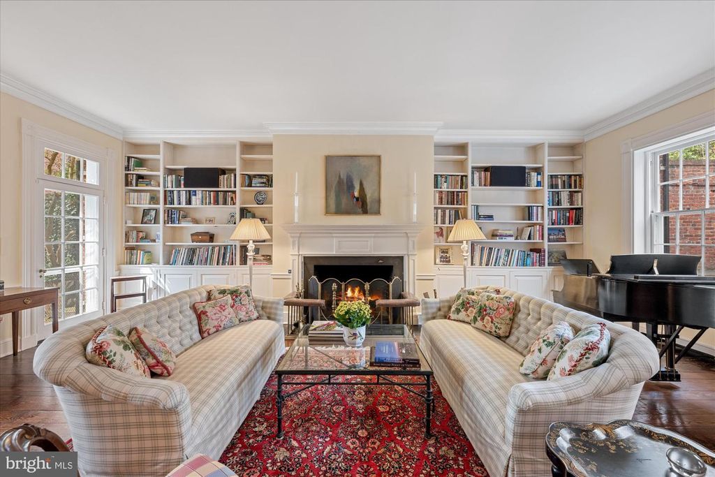 Image 40 of property listing at 2805 P ST NW, Washington, DC 20007