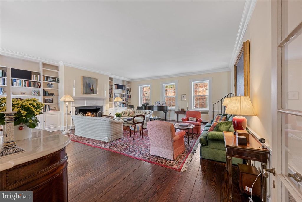 Image 41 of property listing at 2805 P ST NW, Washington, DC 20007