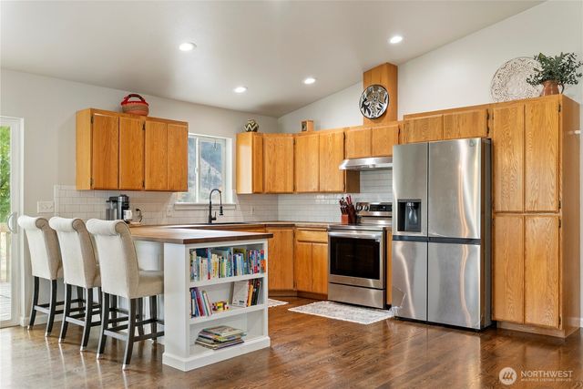 1790 Old Hwy 97, Okanogan, WA 98840