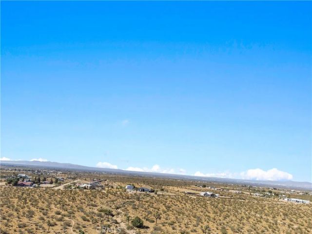 1 Nevada, Phelan, CA 92371
