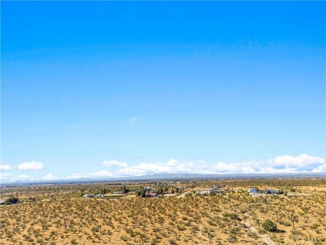 1 Nevada, Phelan, CA 92371