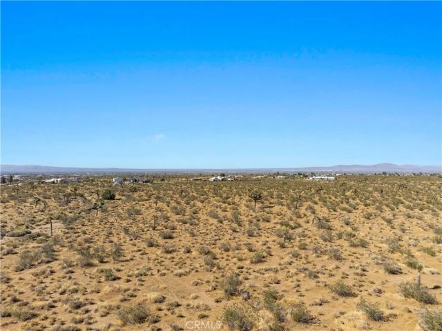 1 Nevada, Phelan, CA 92371
