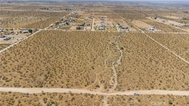 1 Nevada, Phelan, CA 92371
