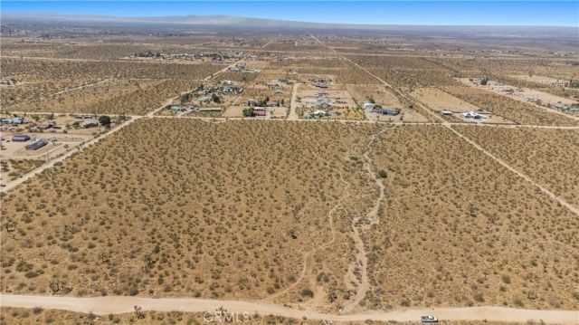 1 Nevada, Phelan, CA 92371