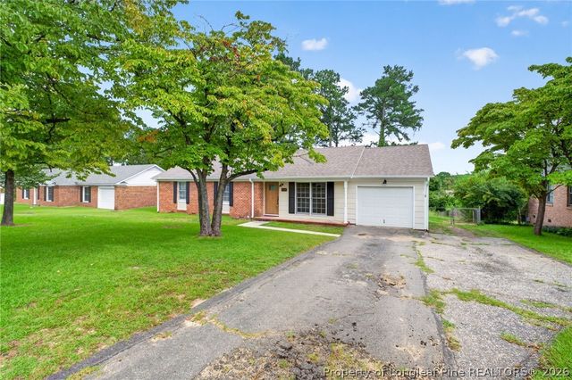 5194 Remington Road, Fayetteville, NC 28311