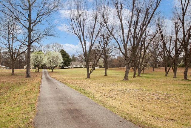 1690 Mt Carmel Road, Cabot, AR 72023