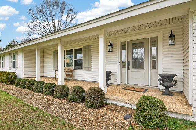 1690 Mt Carmel Road, Cabot, AR 72023