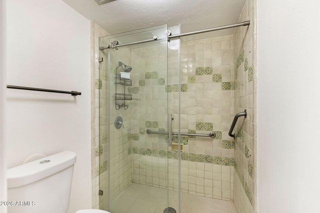 37210 N TRANQUIL Trail 9, Carefree, AZ 85377