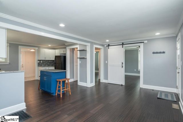 105 E Bearden Street, Greer, SC 29651
