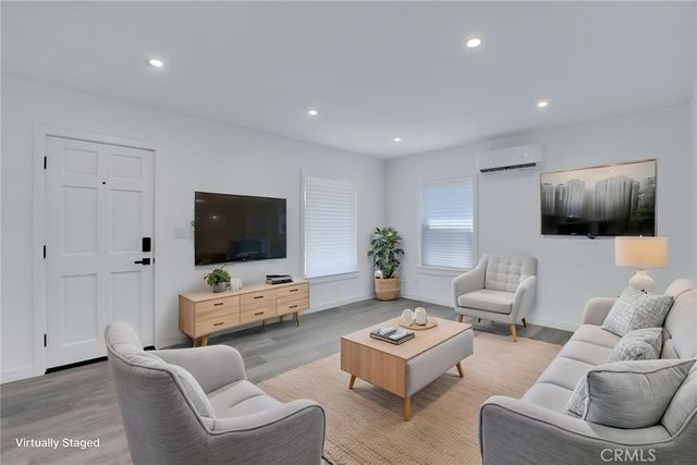 315 N San Jose, Covina, CA 91723