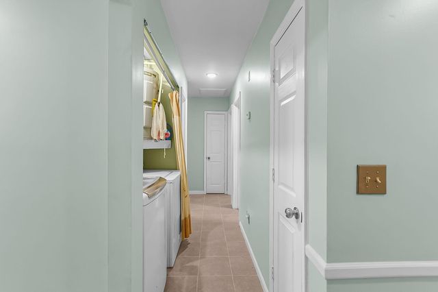 109 Carriage Court, Summerville, SC 29486
