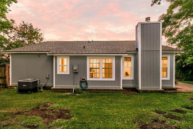 109 Carriage Court, Summerville, SC 29486