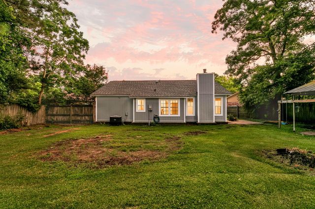 109 Carriage Court, Summerville, SC 29486