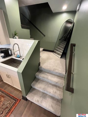 3109 Mayberry Plaza, Omaha, NE 68105