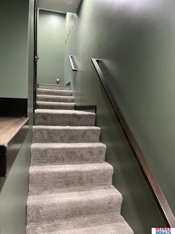 3109 Mayberry Plaza, Omaha, NE 68105