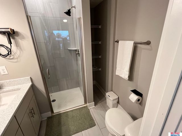 3109 Mayberry Plaza, Omaha, NE 68105