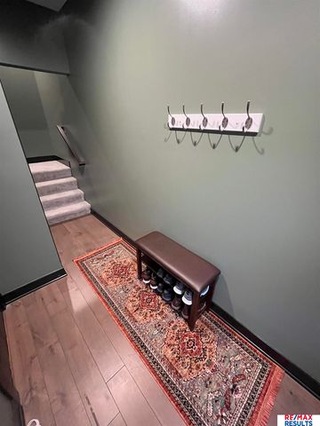 3109 Mayberry Plaza, Omaha, NE 68105