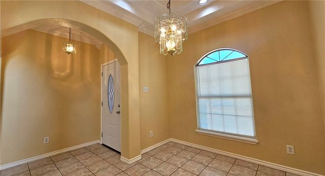2565 Crestlea Dr, Corpus Christi, TX 78415