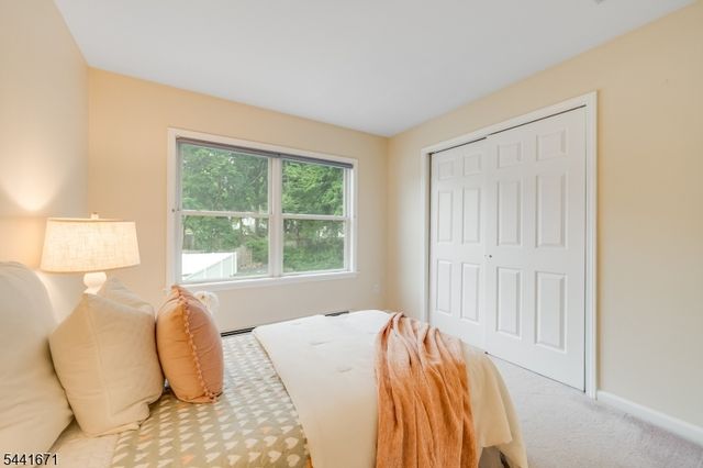27 Harvest Ln, Livingston Twp., NJ 07039
