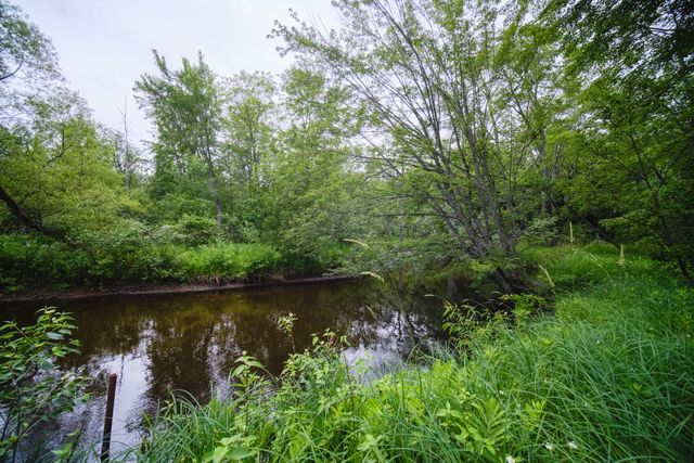 5680 E Shores Drive, Freesoil Twp, MI 49411