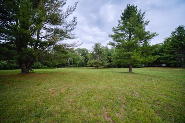 5680 E Shores Drive, Freesoil Twp, MI 49411