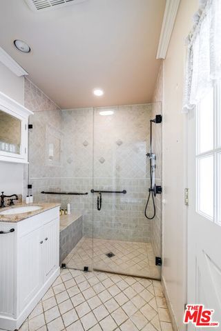 118 N Evergreen Street, Toluca Lake, CA 91505