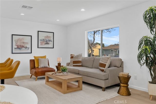 4745 Pixie Avenue, Lakewood, CA 90712