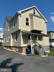 25 EGGES LN #APT.1, Baltimore, MD 21228