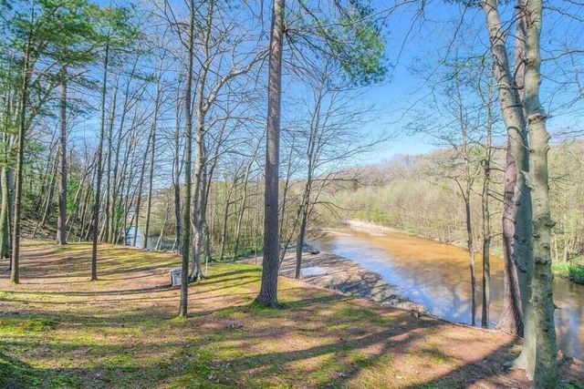 1890 Dillingham Drive, Allegan, MI 49010