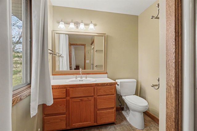 1890 Dillingham Drive, Allegan, MI 49010