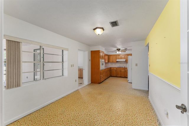 415 SE ADAMS STREET, High Springs, FL 32643