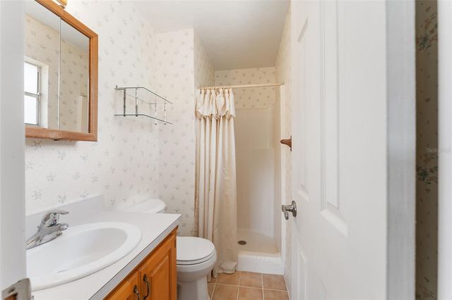 415 SE ADAMS STREET, High Springs, FL 32643