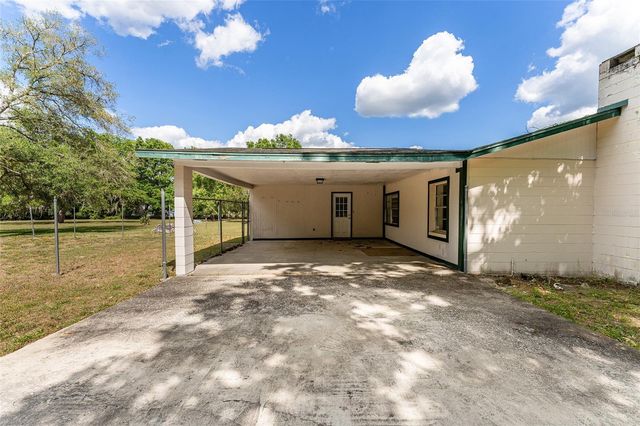 415 SE ADAMS STREET, High Springs, FL 32643