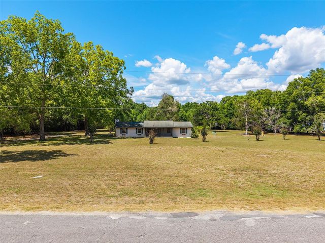415 SE ADAMS STREET, High Springs, FL 32643
