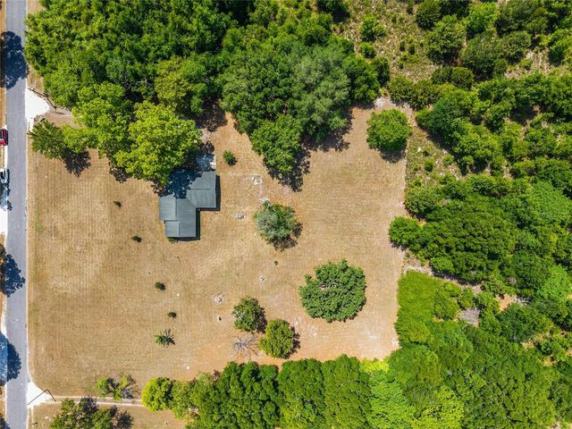 415 SE ADAMS STREET, High Springs, FL 32643