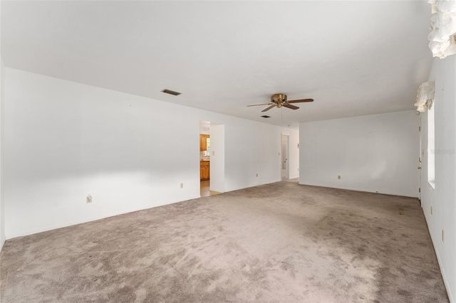 415 SE ADAMS STREET, High Springs, FL 32643