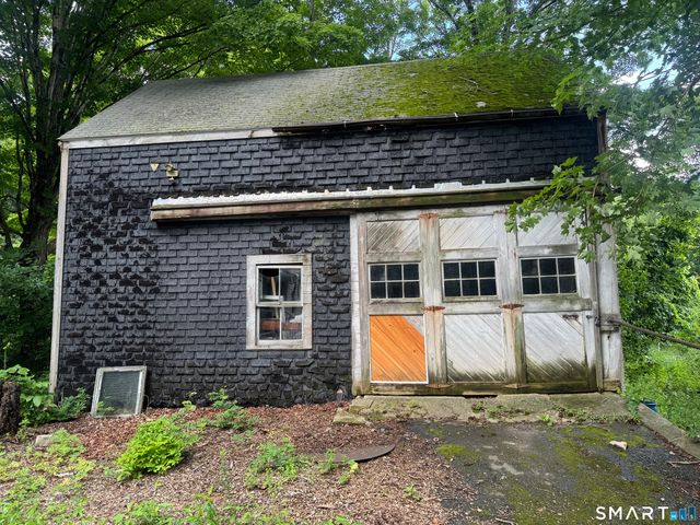 760 Upper Maple Street, Killingly, CT 06239