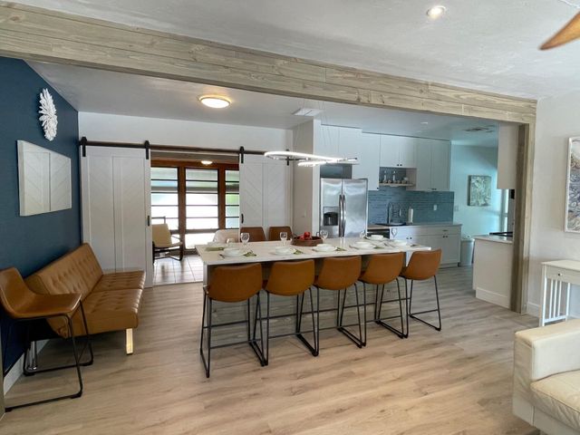 220 N 9th Ave Avenue N, Lake Worth Beach, FL 33460