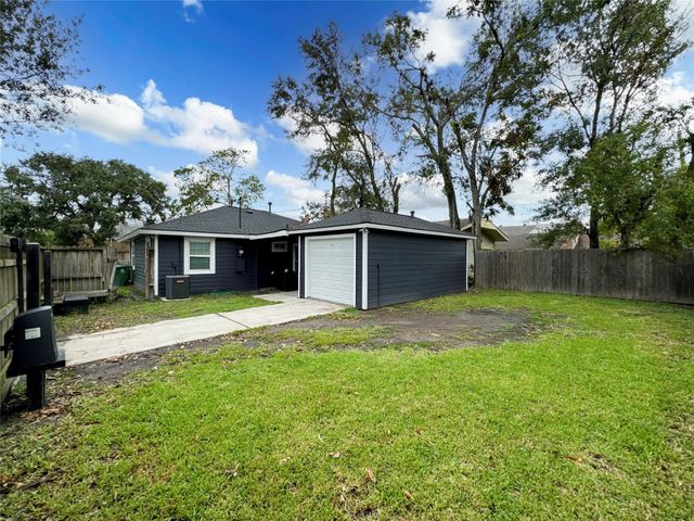 2902 Elser Street, Houston, TX 77009