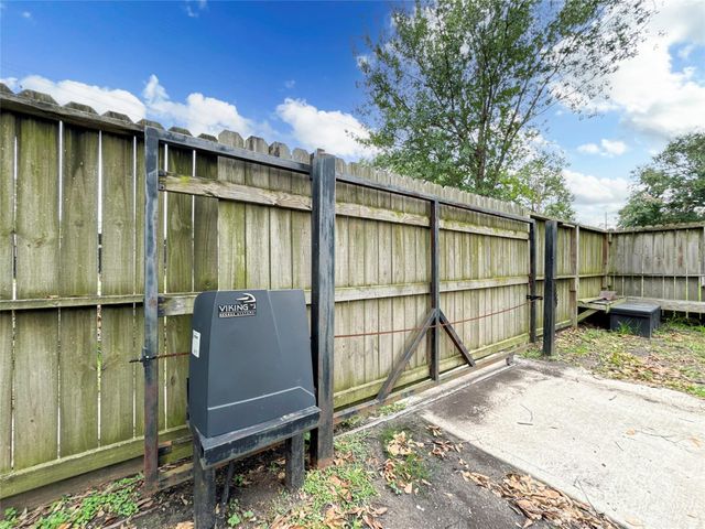 2902 Elser Street, Houston, TX 77009