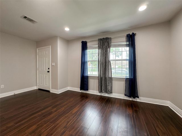 2902 Elser Street, Houston, TX 77009