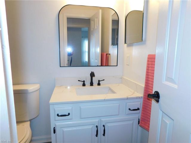 2117 Grey Fox LN, Virginia Beach, VA 23456