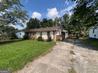 2718 Somerton Drive, Morrow, GA 30260