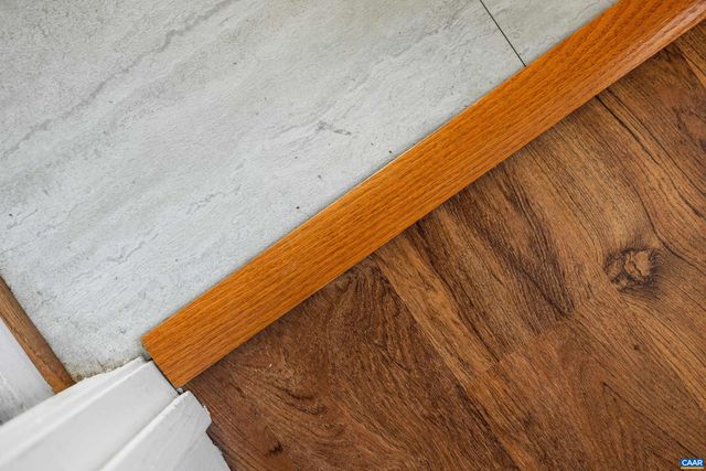 465 HIDDEN RIDGE RD, Charlottesville, VA 22902