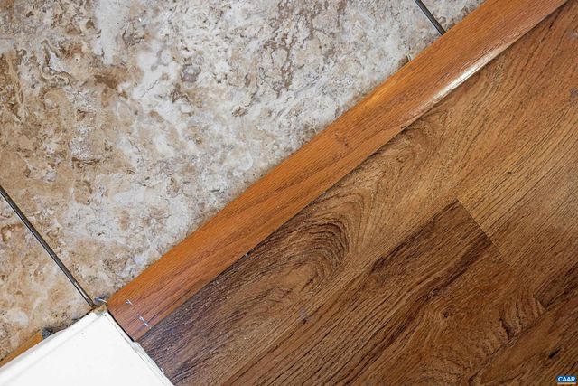 465 HIDDEN RIDGE RD, Charlottesville, VA 22902